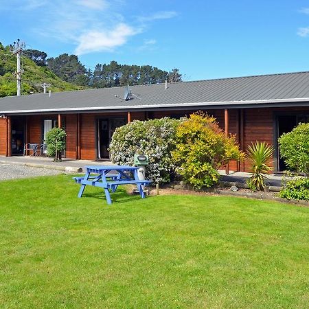 Leith Valley Holiday Park And Motels Dunedin Exterior photo