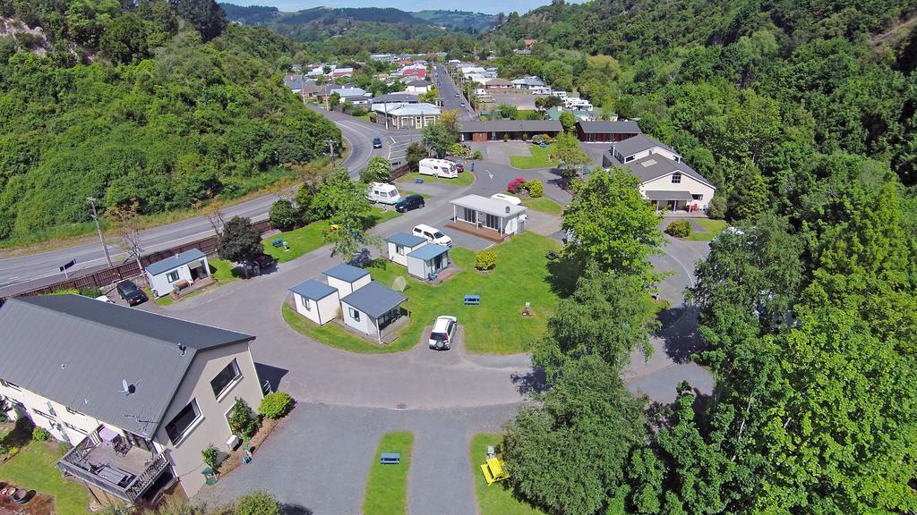 Leith Valley Holiday Park And Motels Dunedin Exterior photo